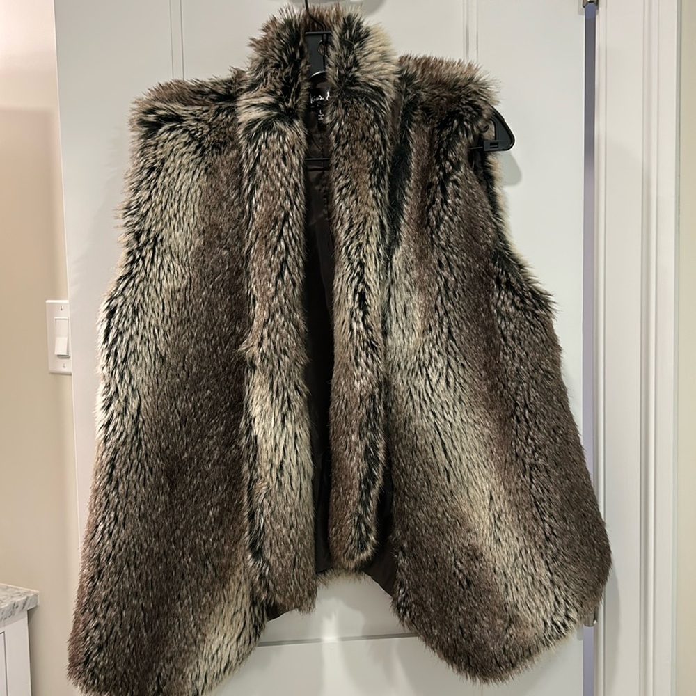 Faux fur vest